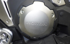 HONDA X-ADV 750 2025 RH21