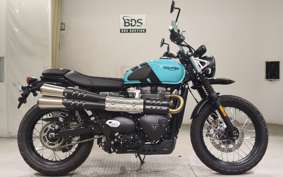 TRIUMPH SCRAMBLER 900 2025