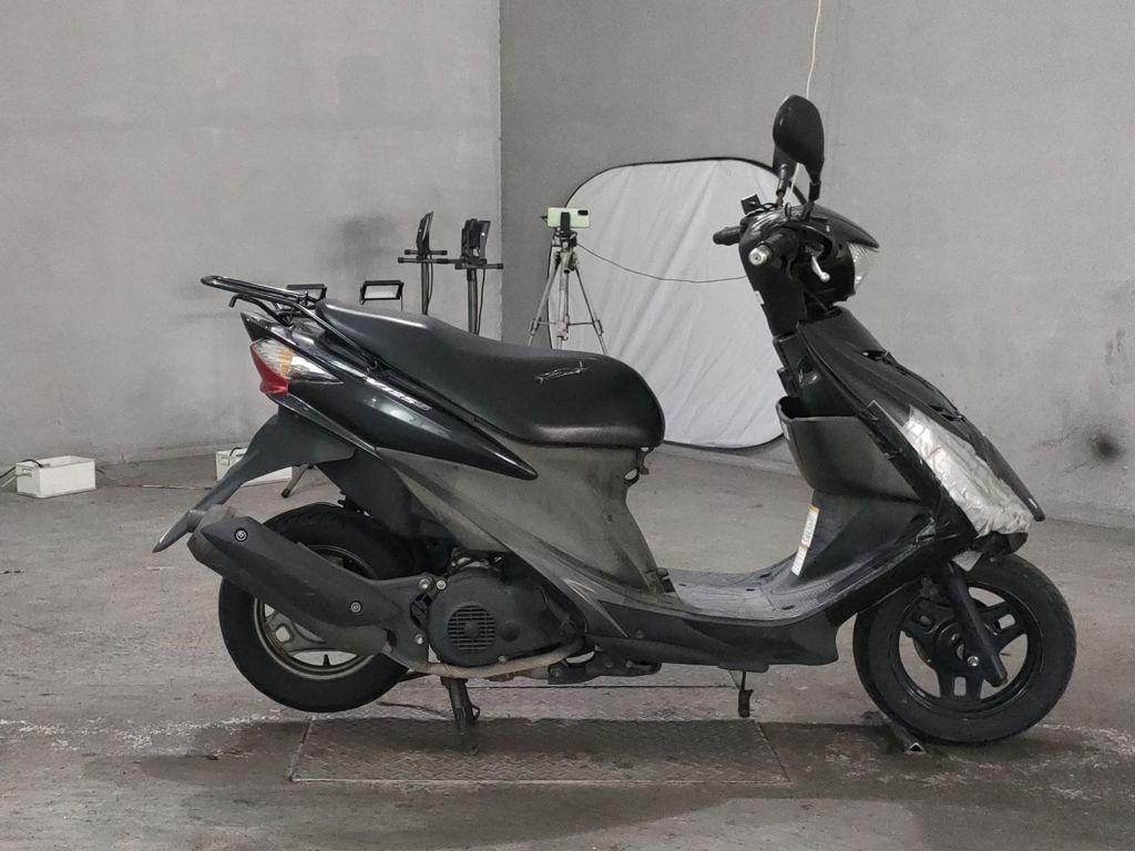 Фото Suzuki ADDRESS V125 с японского аукциона
