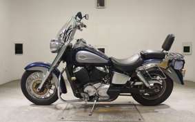 HONDA SHADOW 750 Gen. 2 2003 RC44