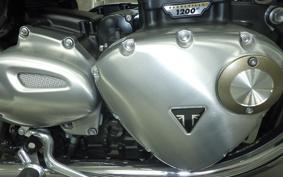 TRIUMPH BONNEVILLE T120 2024
