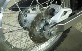 YAMAHA SEROW 250 Gen.3 2003 DG31J