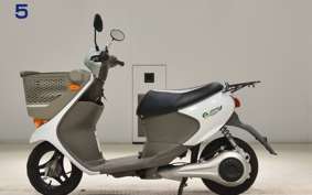 SUZUKI e-LET's CZ81A