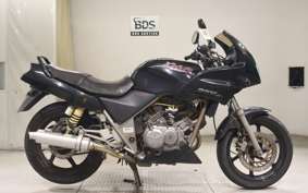 HONDA XELVIS MC25
