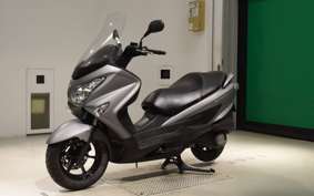SUZUKI SKYWAVE 200 (Burgman 200)