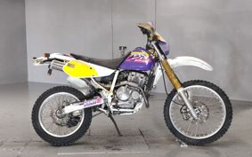 SUZUKI DR250R SJ45A