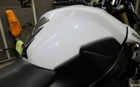SUZUKI GSR750 A 2013 GR7NA