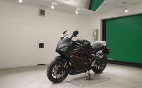 HONDA CBR650R E-Clutch 2026 RH17