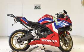 HONDA CBR250RR A MC51