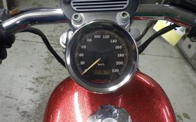HARLEY XL883C 2001