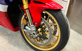 HONDA CBR1000RR-R FB SP 2023 SC82