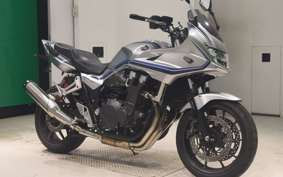 HONDA CB1300SB SUPER BOLDOR 2023 SC54