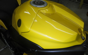 YAMAHA YZF-R1 2010