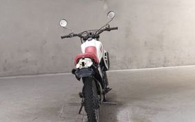 YAMAHA DT125 17F
