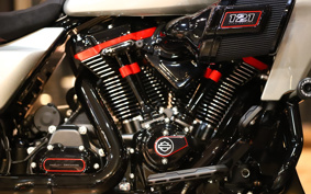 HARLEY FLTRXSTSE CVO 2025 TL8