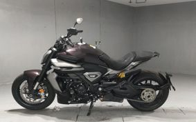 DUCATI X DIAVEL V4 2025 7G00AA