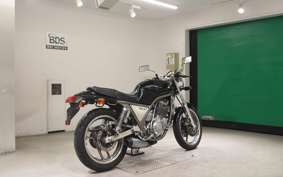 YAMAHA SRX600 Gen.3 1985