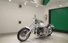 YAMAHA DRAGSTAR 400 2002 VH01J