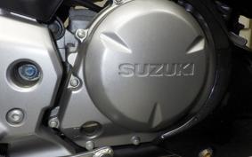 SUZUKI GSR250F