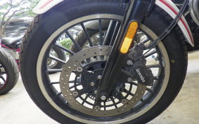 MOTO GUZZI V9 ROAMER 2017