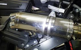 YAMAHA FZ25 2000