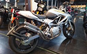 HONDA VTR 250 MC33