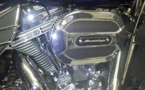 HARLEY FLHXSE 1800CVO 2015