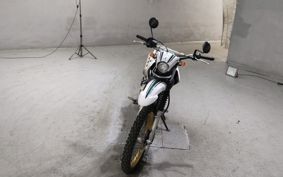 YAMAHA SEROW 250 DG17J