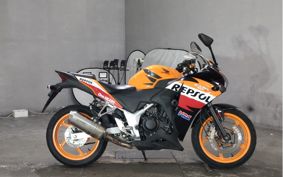 HONDA CBR250R MC41
