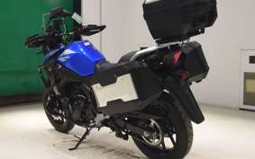 SUZUKI Vｽﾄﾛｰﾑ250
