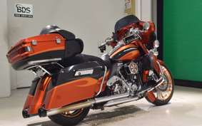 HARLEY FLHTCUSE 1800CVO 2013