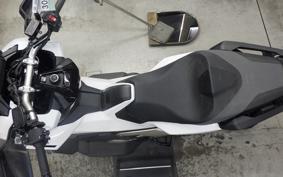 HONDA X-ADV 750 2025 RH21