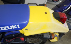 SUZUKI TS125R SF15A