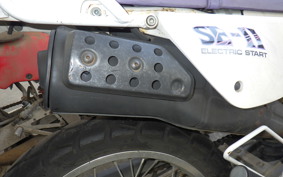 SUZUKI DJEBEL 200 (DR200SE) SH42A