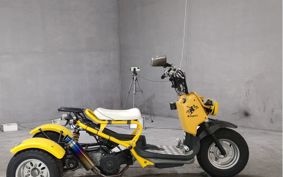 HONDA ZOOMER Trike AF58