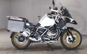 BMW R1250GS ADVENTURE 0M11