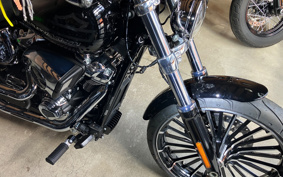 HARLEY FXBR 2025 YE9