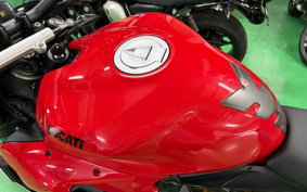 DUCATI STREET FIGHTER V2 2022 3F00
