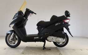 SYM RV200I