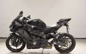 KAWASAKI ZX-25R ZX250E