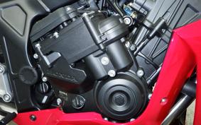 HONDA CBR650R E-Clutch 2025 RH17