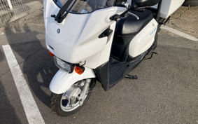 YAMAHA  GEAR  PARKING  STAND  UA08J