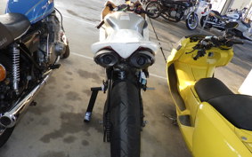 YAMAHA YZF-R1