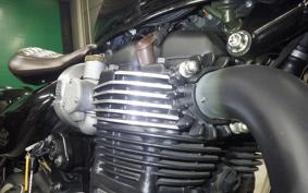 TRIUMPH BONNEVILLE BOBBER 2020