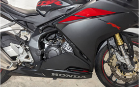 HONDA CBR250RR MC51