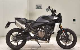 HUSQVARNA スバルトピレン801 2025