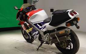 HONDA RVF400 1999