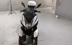 YAMAHA TRICITY 125 SE82J