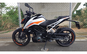 KTM 390 DUKE 2022 JPJ40