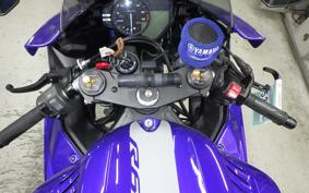 YAMAHA YZF-R6 2020